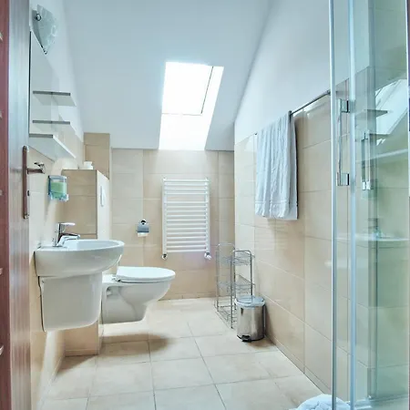 Bed & Breakfast Preludium 2*